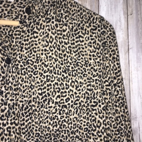 Beach Lunch Lounge Leopard Print Button Down - Picture 3 of 4